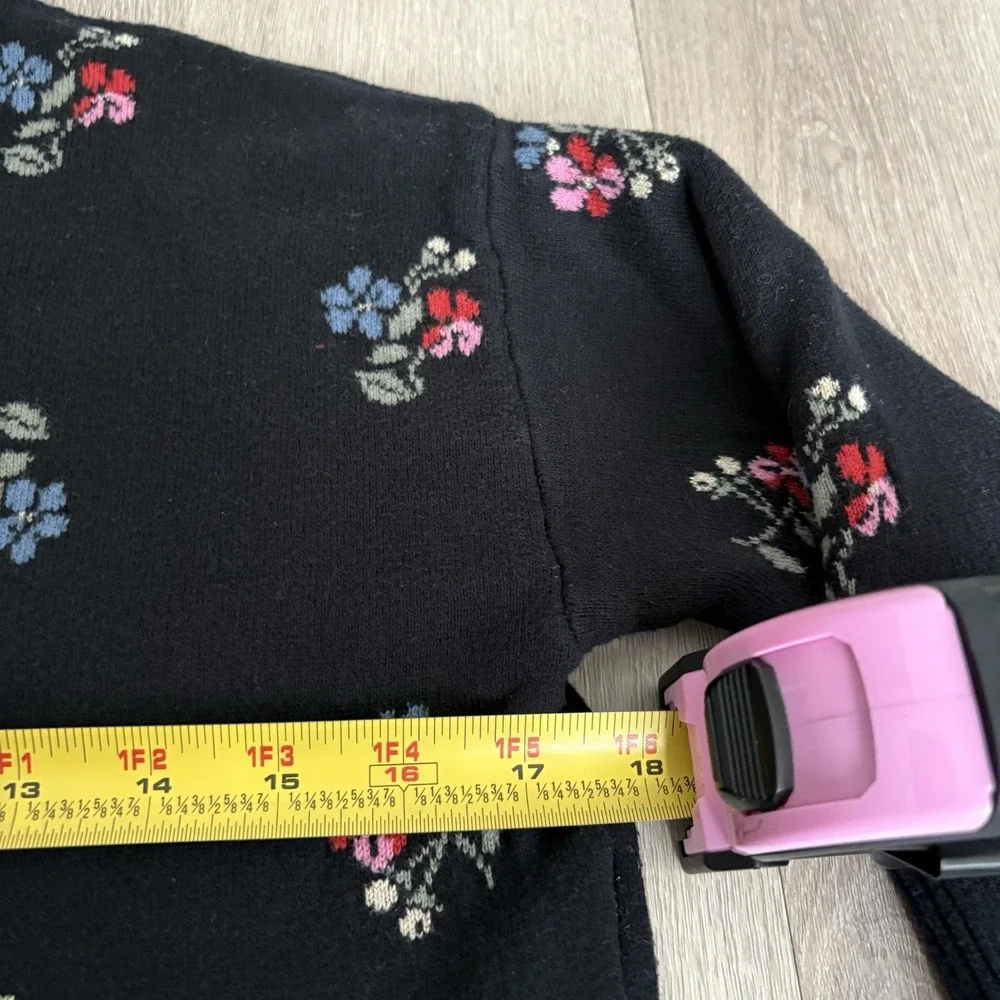 Gap Kids Girls Sweater Small 6-7 Black Crewneck  Floral Cotton Blend Oversized